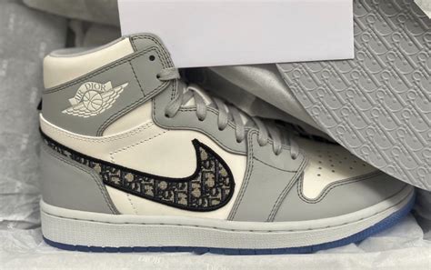 dior scarpe jordan|jordan 1 dior low price.